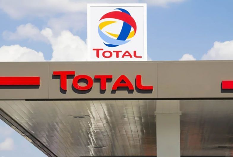 total-station-essence
